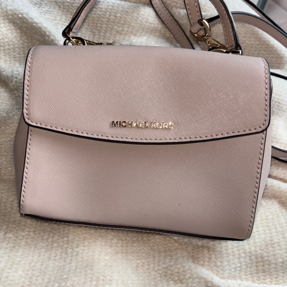 Michael Kors Blush Crossbody Bag